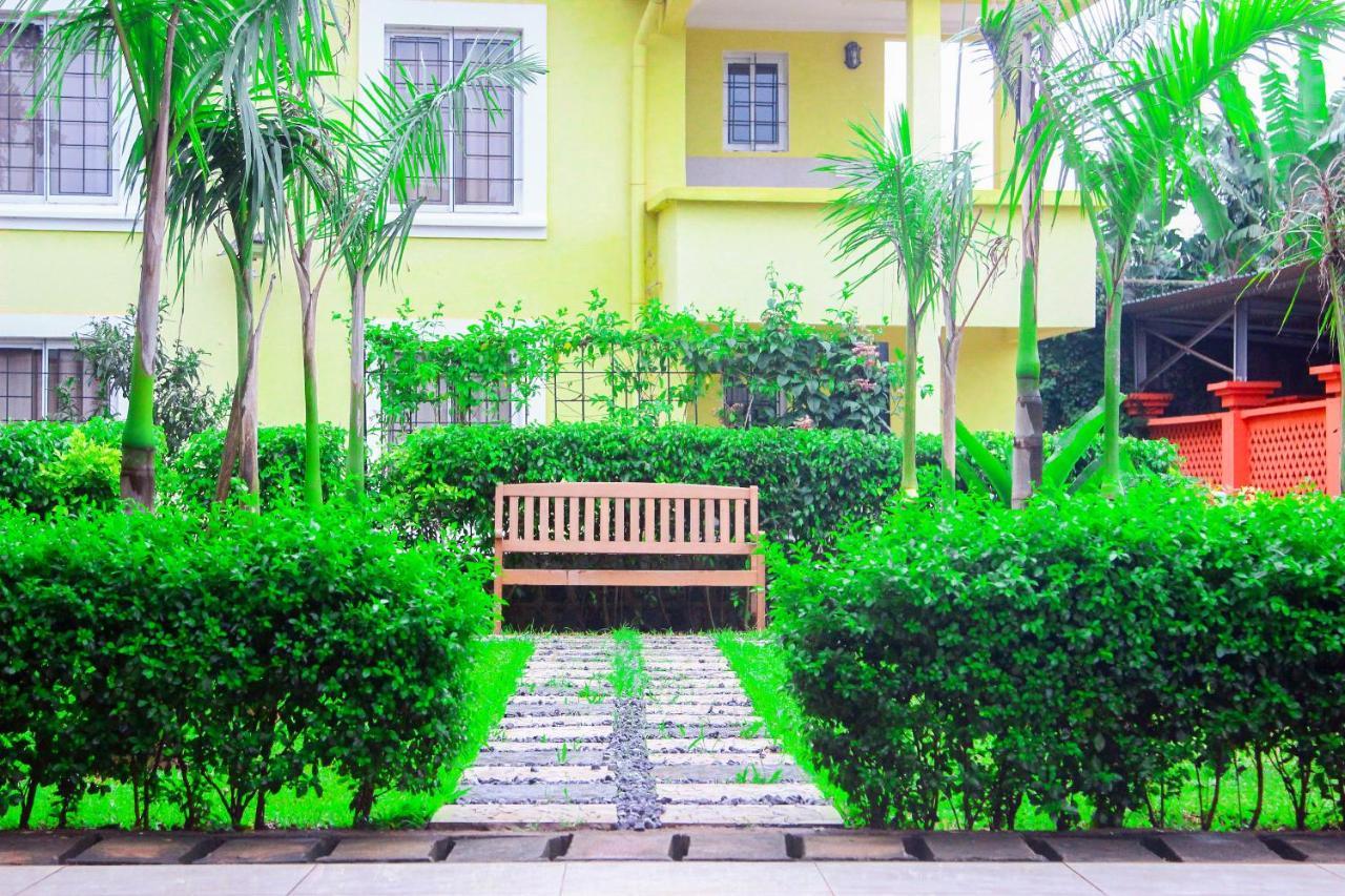 Riad Prince Louis Yaoundé エクステリア 写真