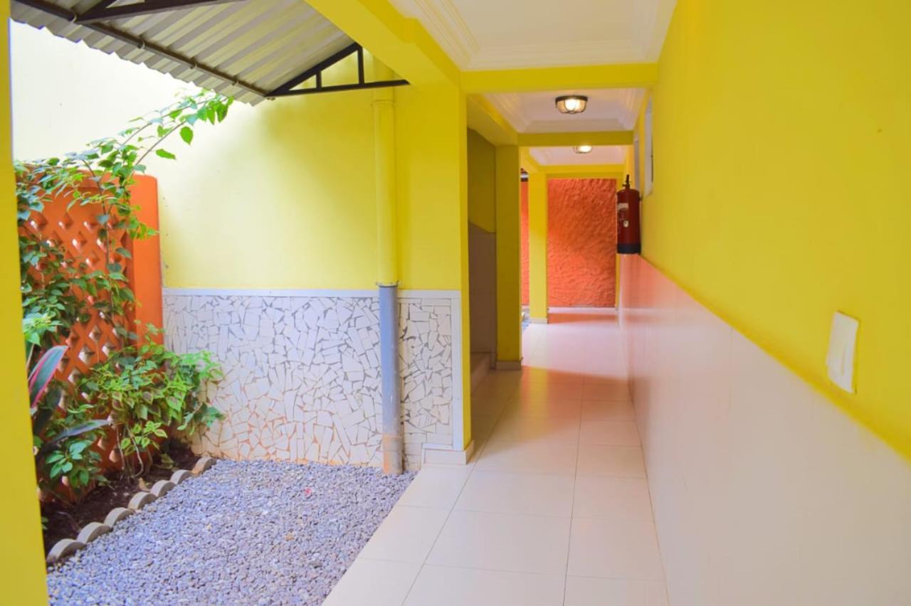 Riad Prince Louis Yaoundé エクステリア 写真