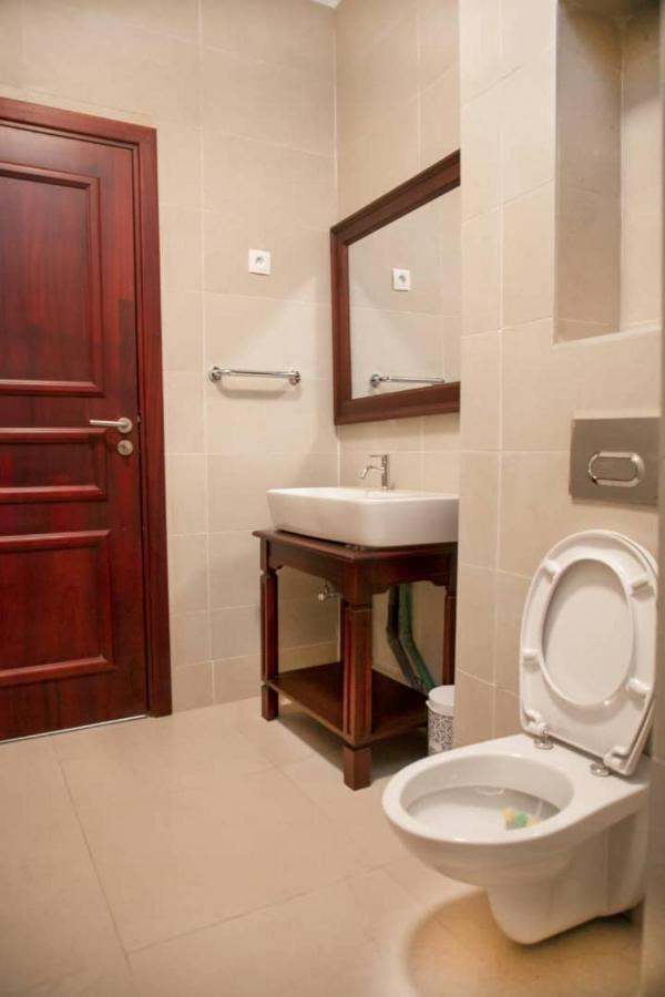 Riad Prince Louis Yaoundé エクステリア 写真