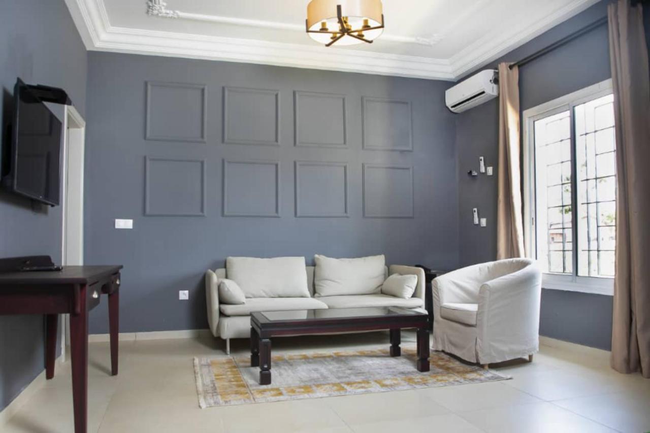Riad Prince Louis Yaoundé エクステリア 写真